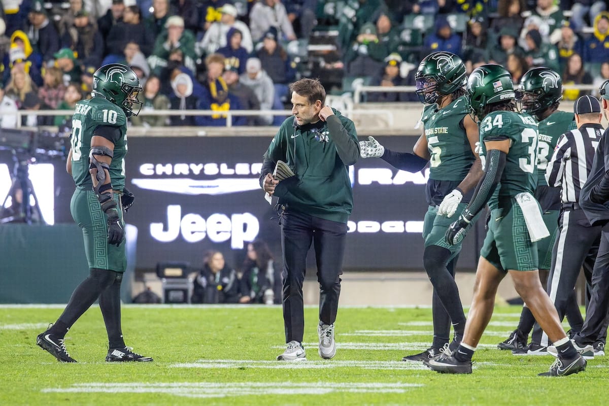 From new sideline station, Joe Rossi is re-energizing Michigan State’s defense