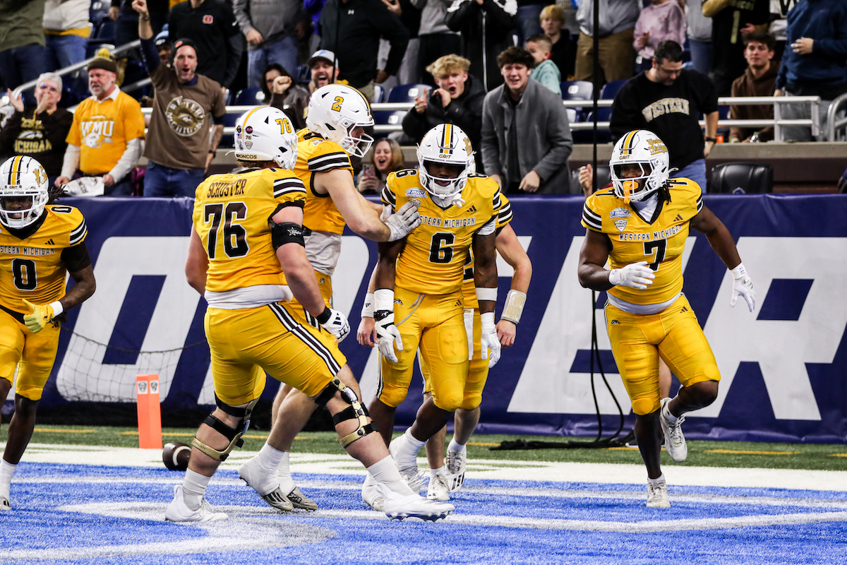 After seasons ‘marred by injury,’ banged up Jalen Buckley paces WMU in MAC title game