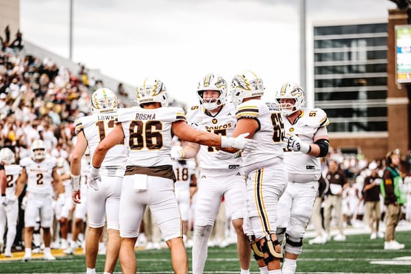 Western Michigan run game, OL 'edge,' nastiness key for Broncos' success