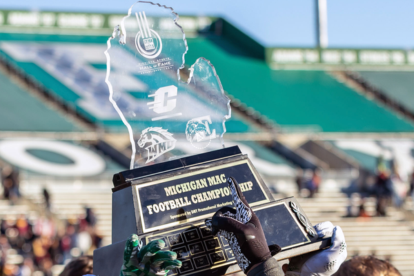 Michigan MAC Trophy series begins Saturday, pits Drinkall's new-look CMU against Creighton's established EMU